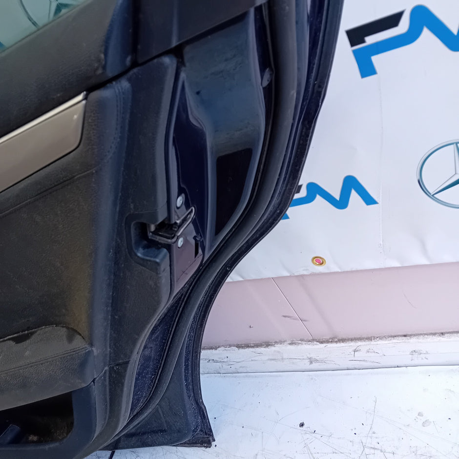 MERCEDES BENZ C-CLASS S204 ESTATE DRIVER REAR DOOR OSR BLUE 2008- 2014 FMD205