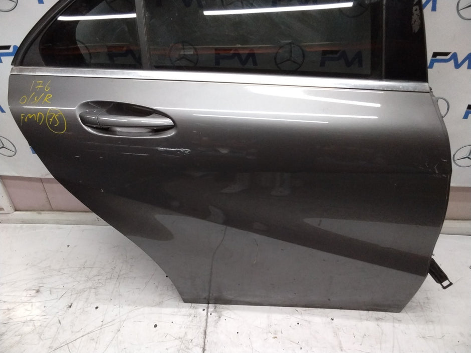 MERCEDES BENZ A-CLASS W176 DRIVER SIDE REAR DOOR O/S/R COMPLETE GREY FMD75