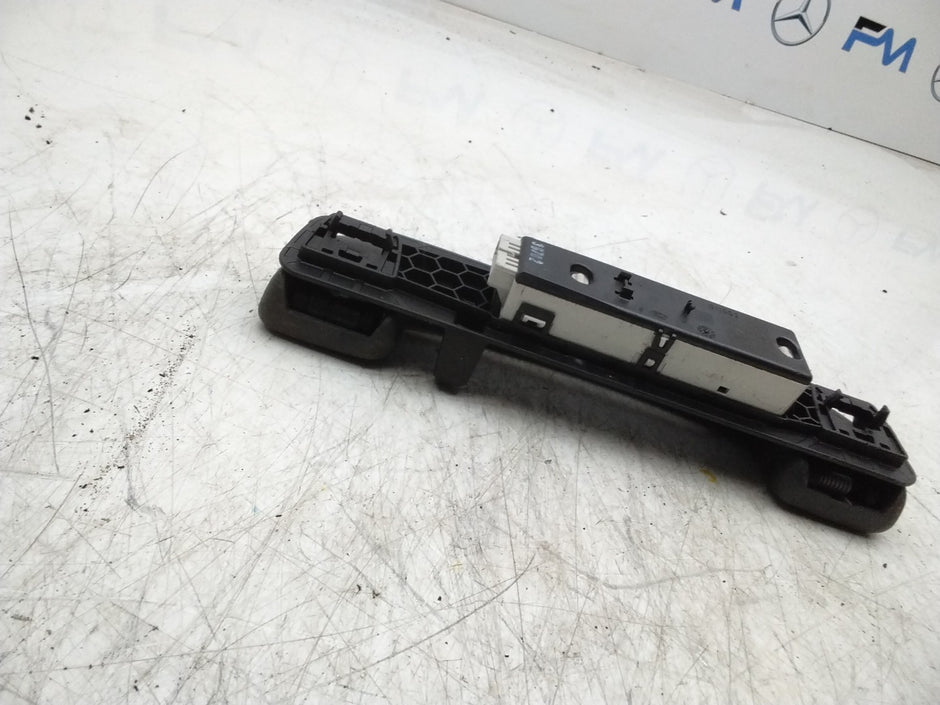  MERCEDES A-CLASS W177 ROOF GRAB HANDLE REAR LEFT  SIDE A0998150000 FMR50