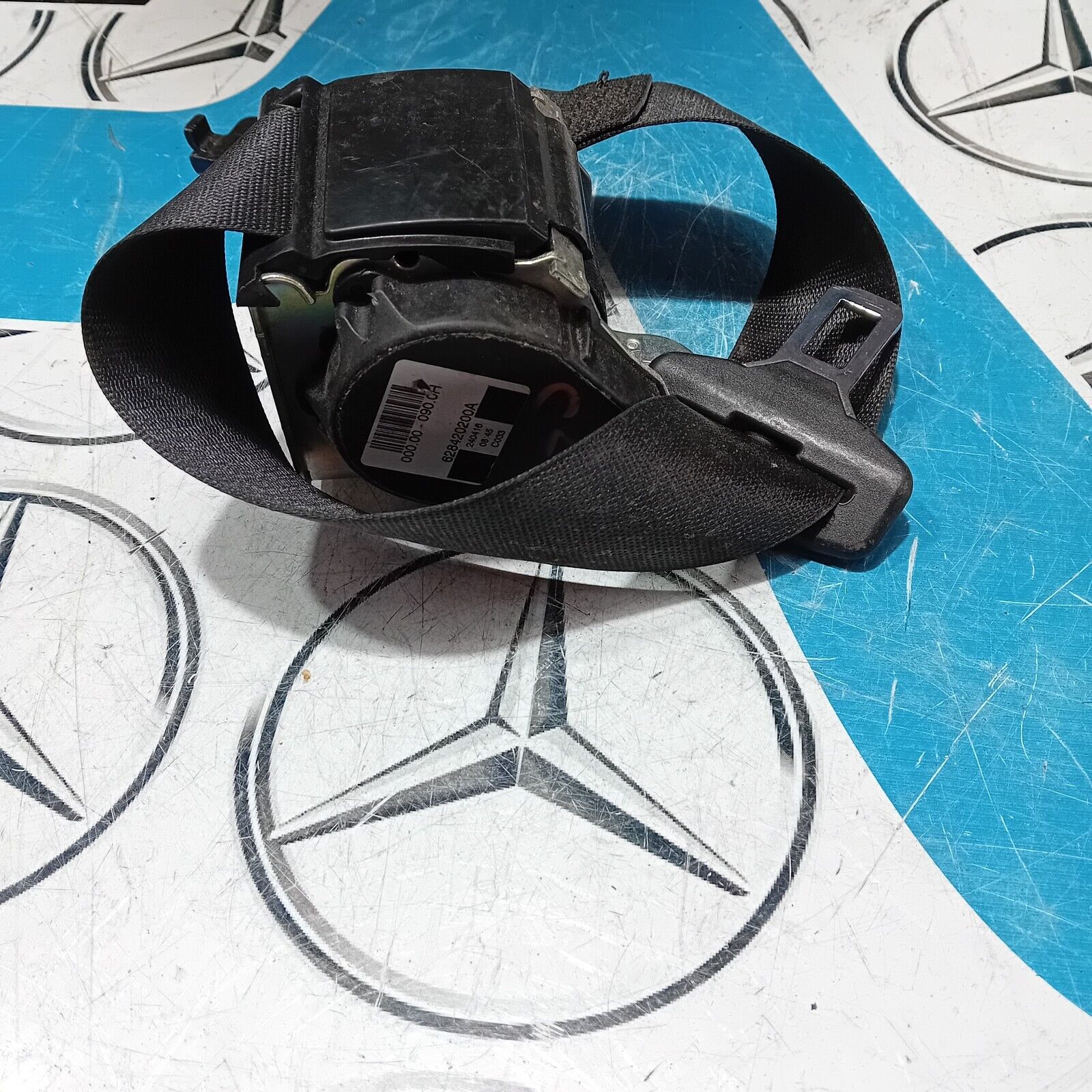 MERCEDES BENZ E CLASS W213 SALOON 2016-2021 REAR CENTRE SEAT BELT A2138601385