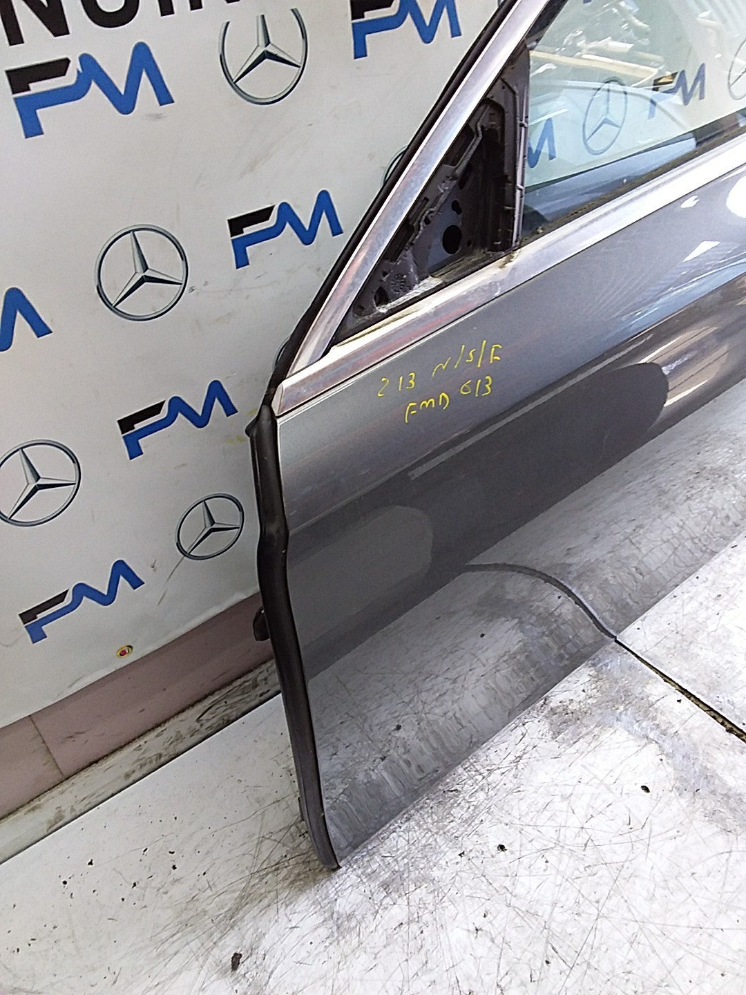 MERCEDES E-CLS W213 SLN PASSENGER FRONT DOOR NSF GREY 2016-23 COMPLETE FMD613