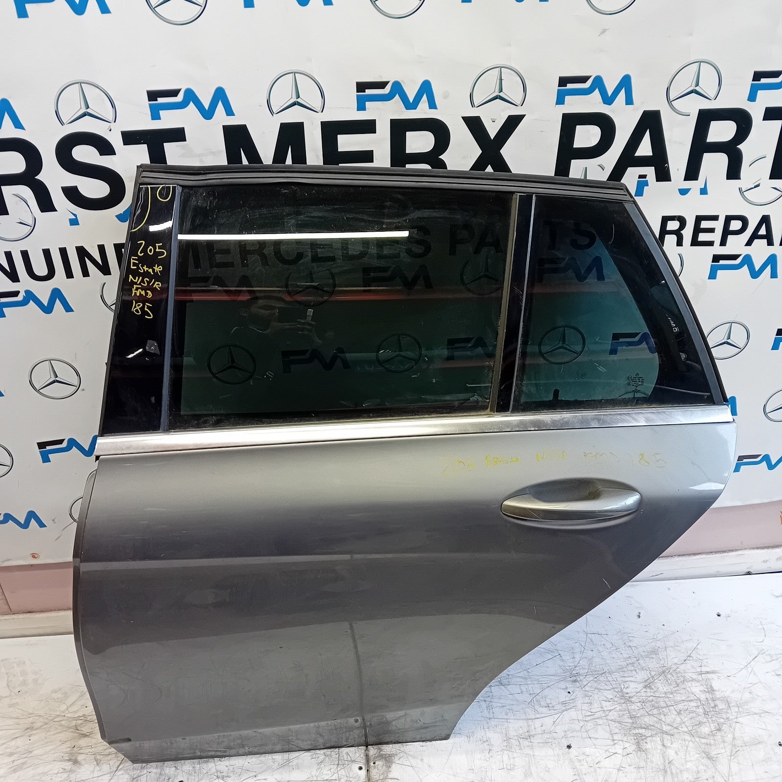 MERDEDES C-CLASS EST W205 PASSENGER REAR DOOR NSR GREY 2014 ON COMPLETE FMD185