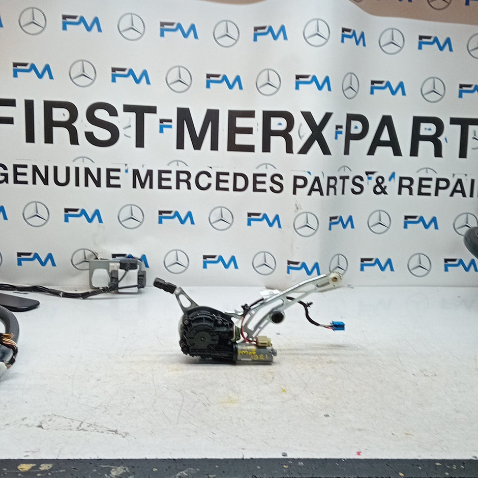 MERCEDES BENZ E-CLASS W213 TAILGATE POWER LIFT SOFT CLOSE 0390204 124 FM001321