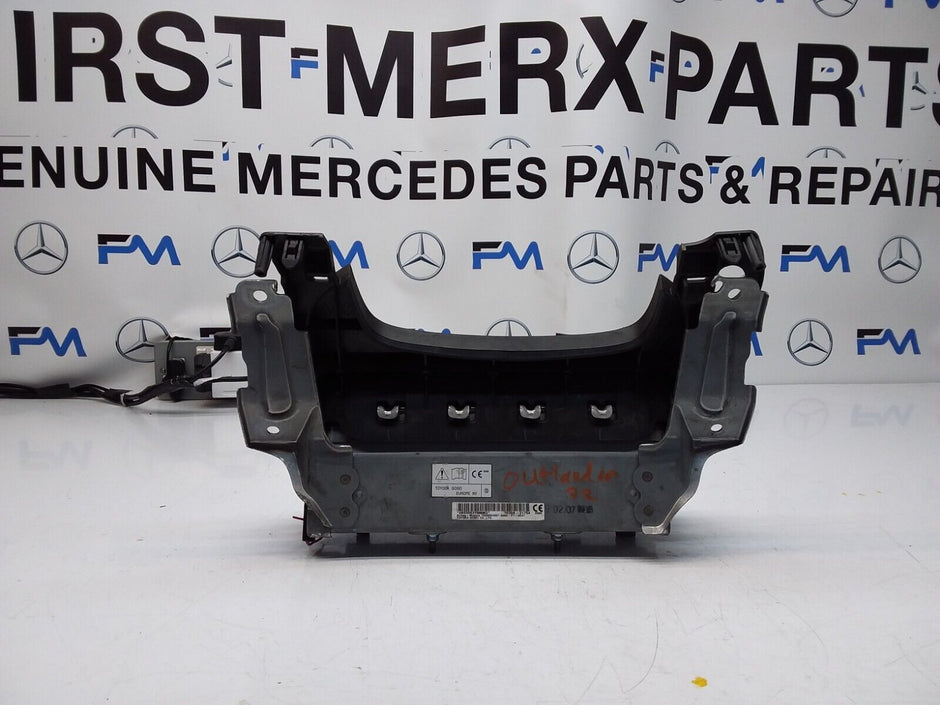 MITSUBISHI OUTLANDER MK3 KNEE AIR SRS BAG RIGHT DRIVER SIDE 7030A-31754 FM00309