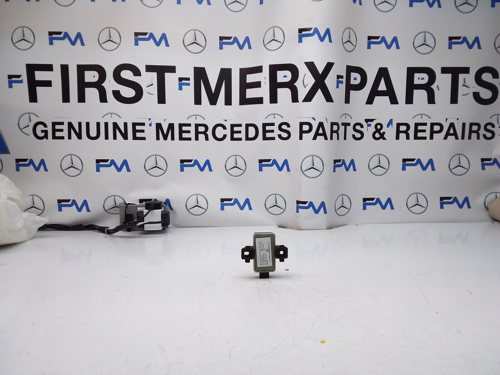 MERCEDES E-CLASS W213 TYRE PRESSURE MONITORING SENSOR A0009002013 FM00457