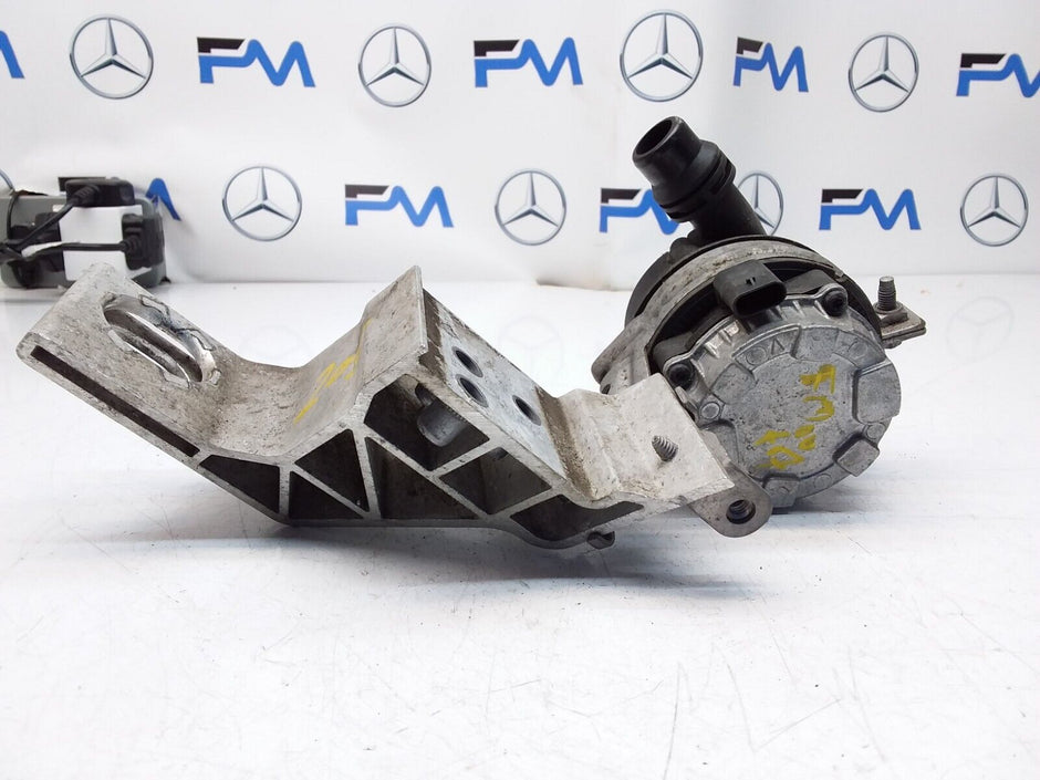 MERCEDES C-CLASS W205 ELECTRIC COOLER WATER PUMP A2055013020 FM00407