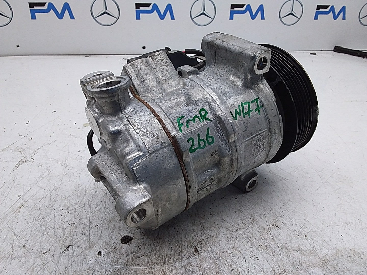 MERCEDES A-CLASS W177 SPRINTER AIR CON PUMP COMPRESSOR A0008303404 FMR266