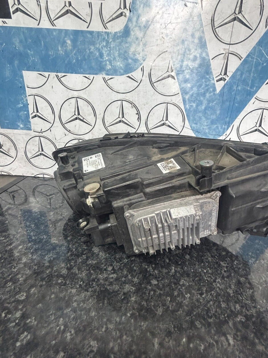 MERCEDES CLA 19/23 AMG LEFT SIDE LED  HEADLIGHT COMPLETE A1189062700 FMH85