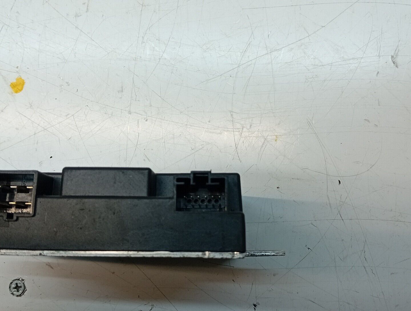 MERCEDES C E GLC W205 W213 W253 FUEL PUMP CONTROL MODULE A0009002414 FM00279