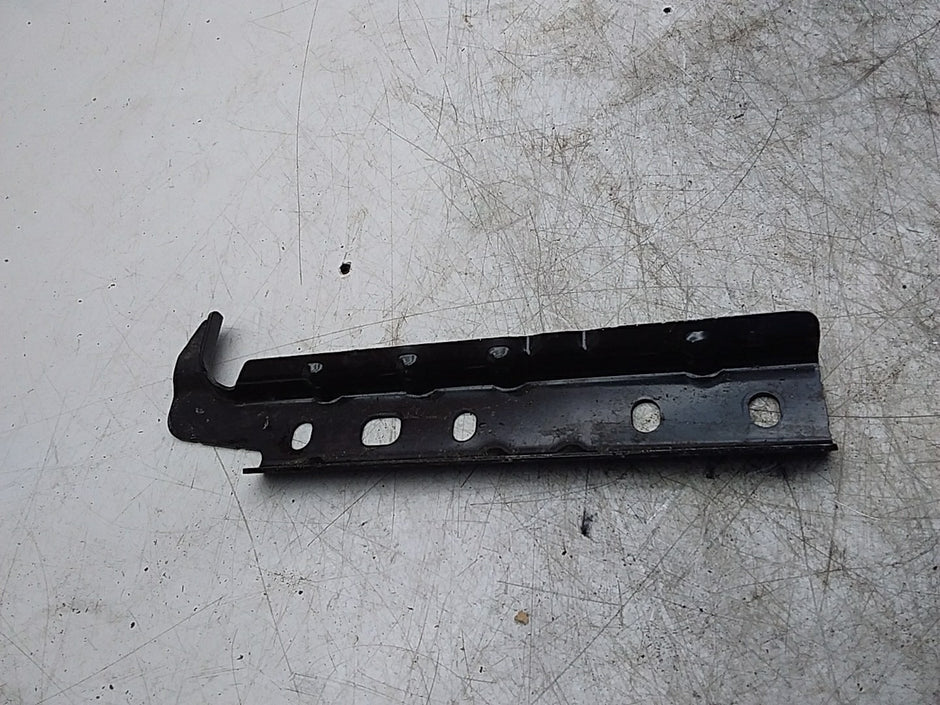 MERCEDES BENZ C-CLASS W206 BATTERY HOLDER  A2066189700 FMR209