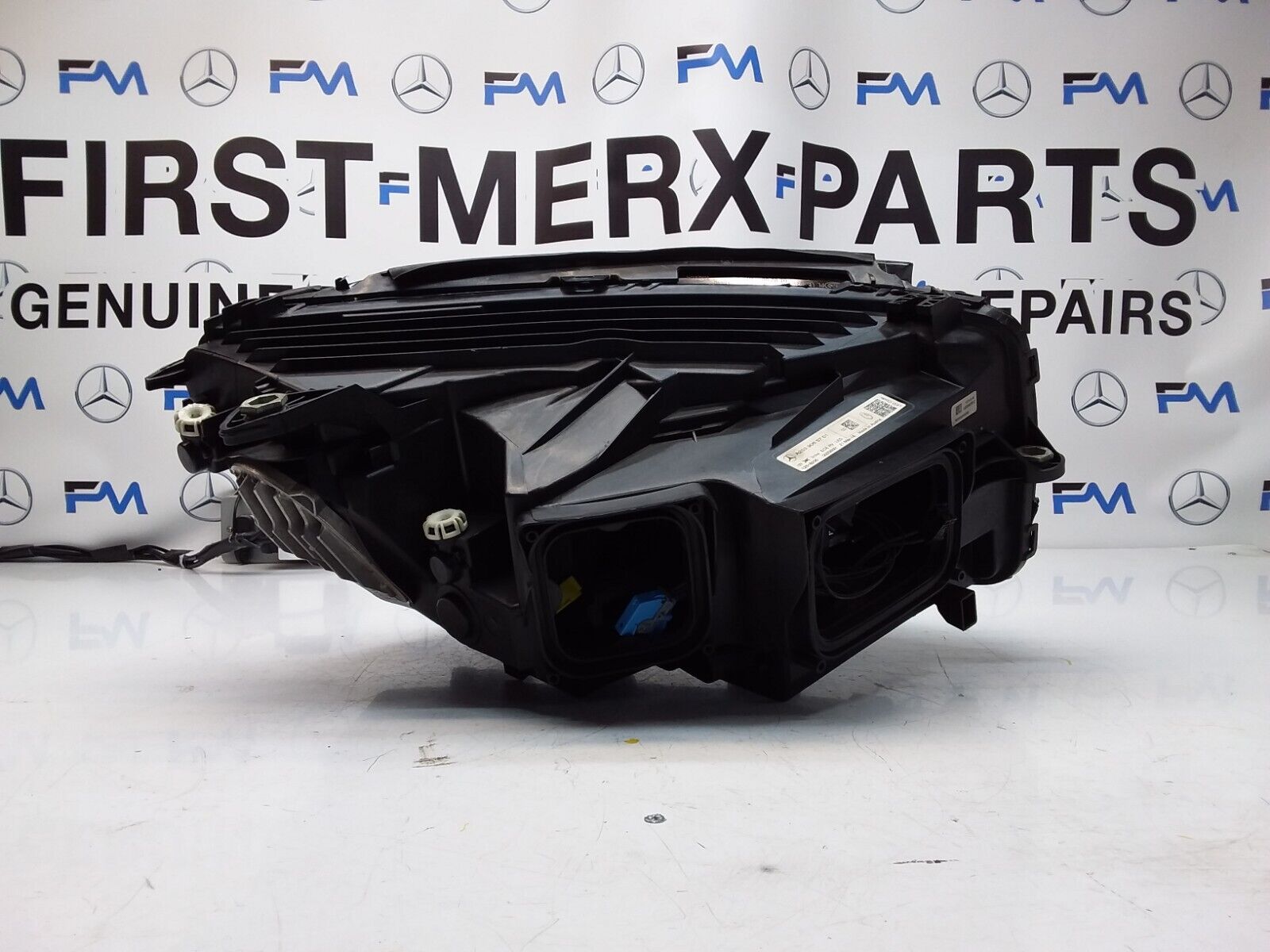 2018 MERCEDES GLC CLASS W253 N/S Passenger Side Front Headlight A2539065701 FMH2