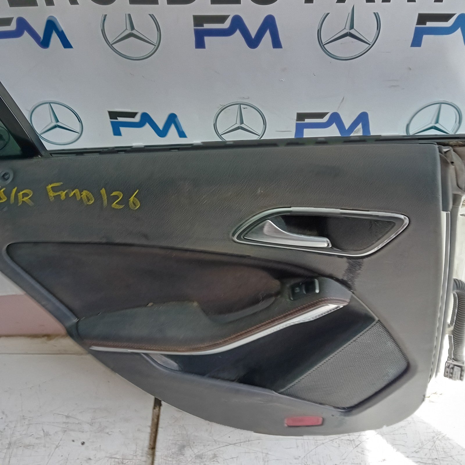 MERCEDES BENZ CLA W117 PASSENGER SIDE RESR DOOR N/S/R WHITE FMD126