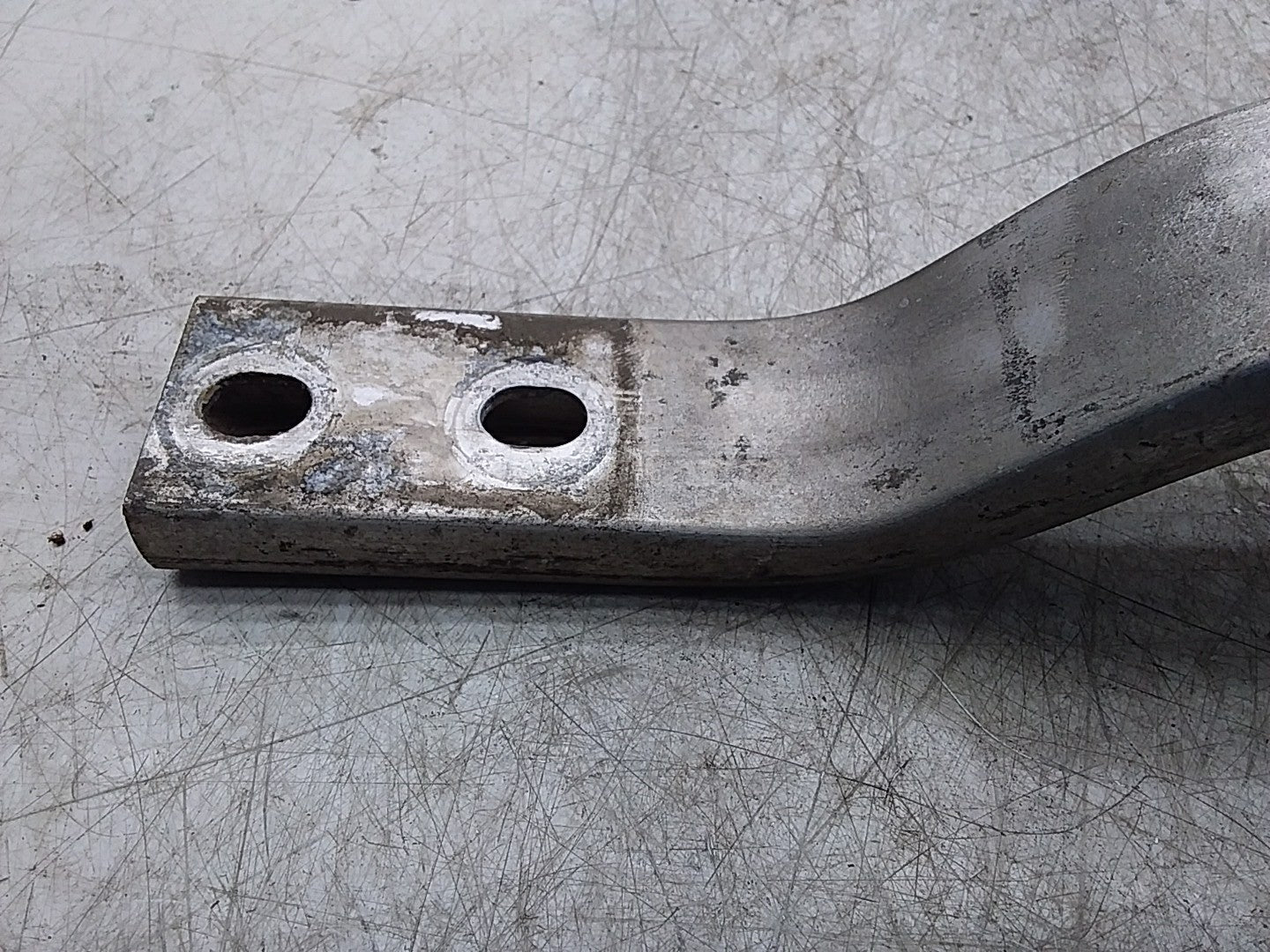MERCEDES C-CLASS W205 BOTTOM STIFFENING BRACE MOUNT  BEAM A2056107001 FMR240