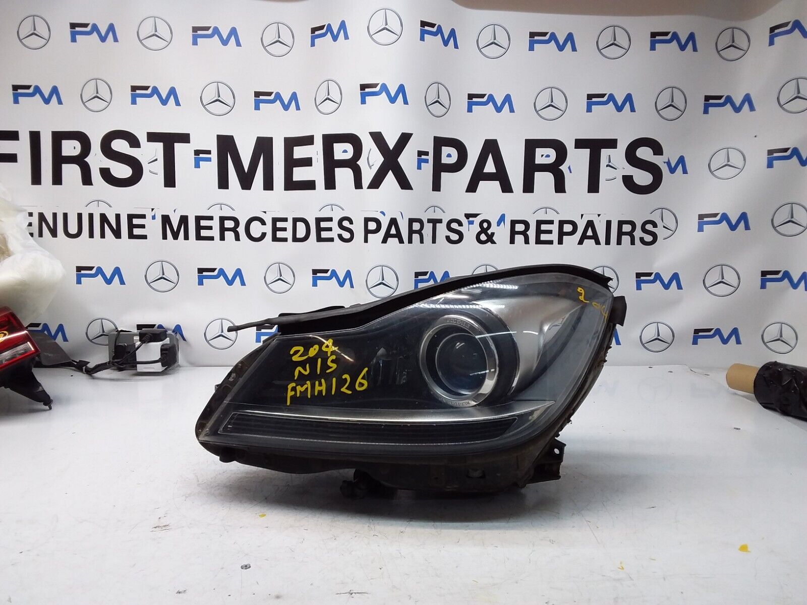 2011 MERCEDES C-CLASS W204 HEADLIGHT PASSENGER NS A2048205750 FMH126 