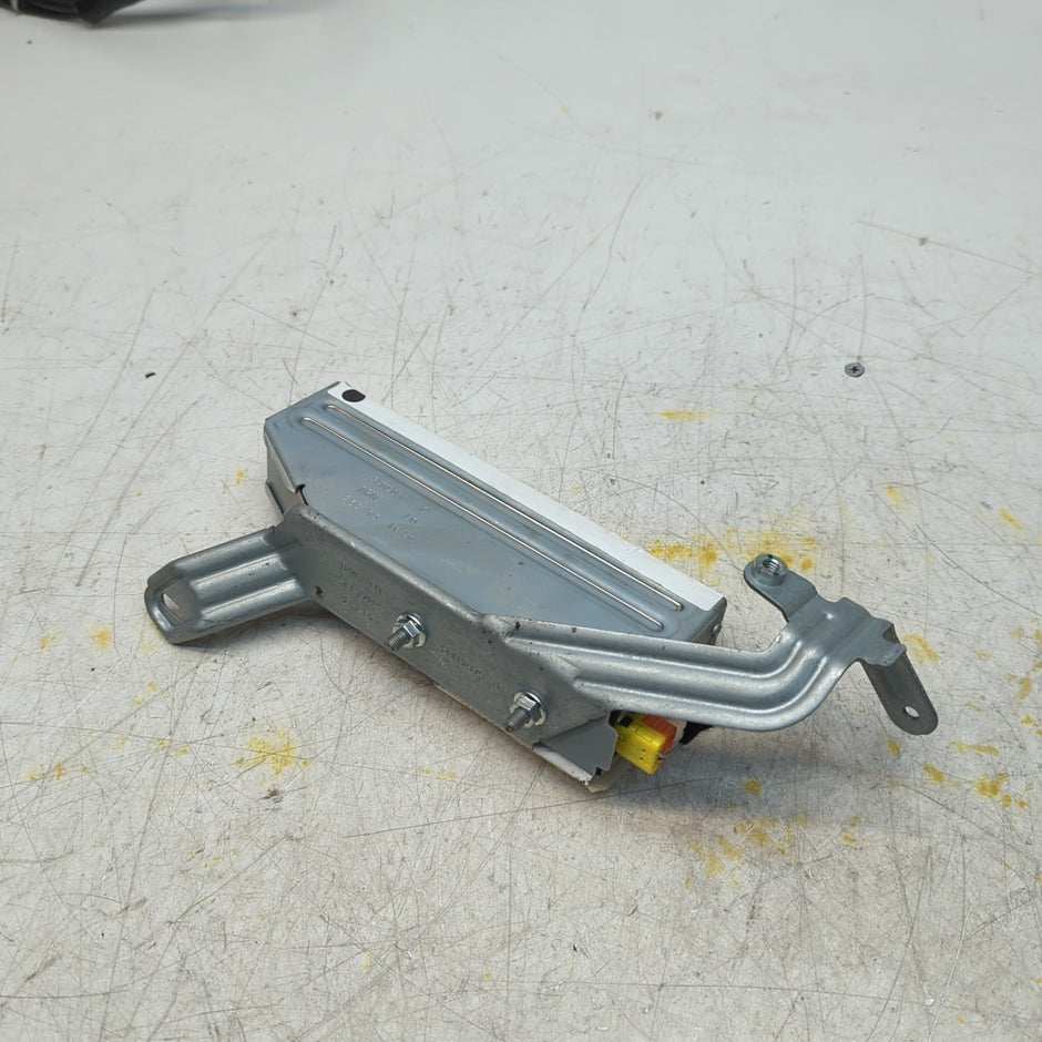MERCEDES  S-CLASS W222 PASSENGER REAR SIDE  AIRBAG MODULE A2228604302 FM001422