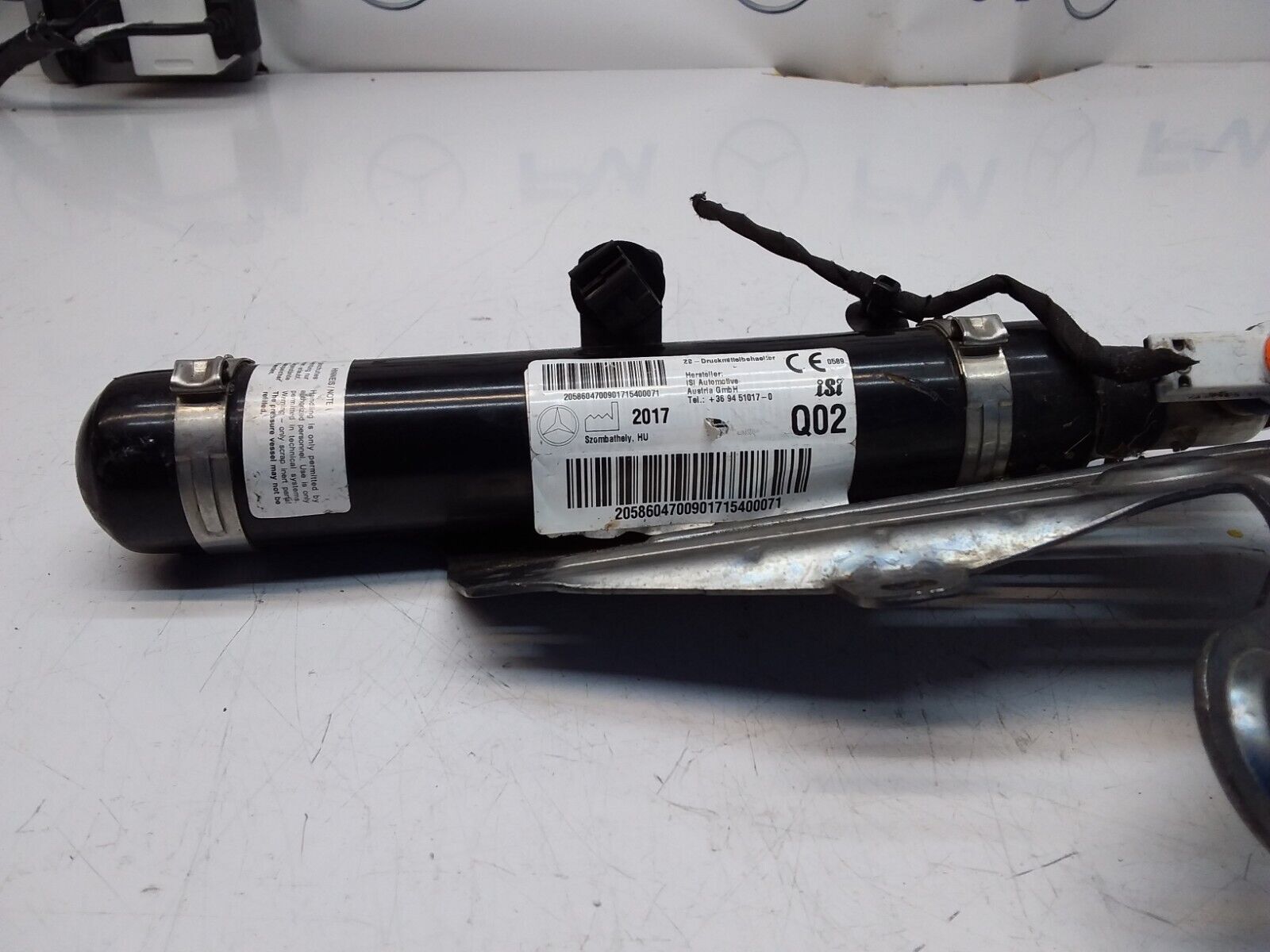 MERCEDES C-CLASS GAS GENERATOR ACCIDENT PROTECTION 2017 A2058604700 FM00315