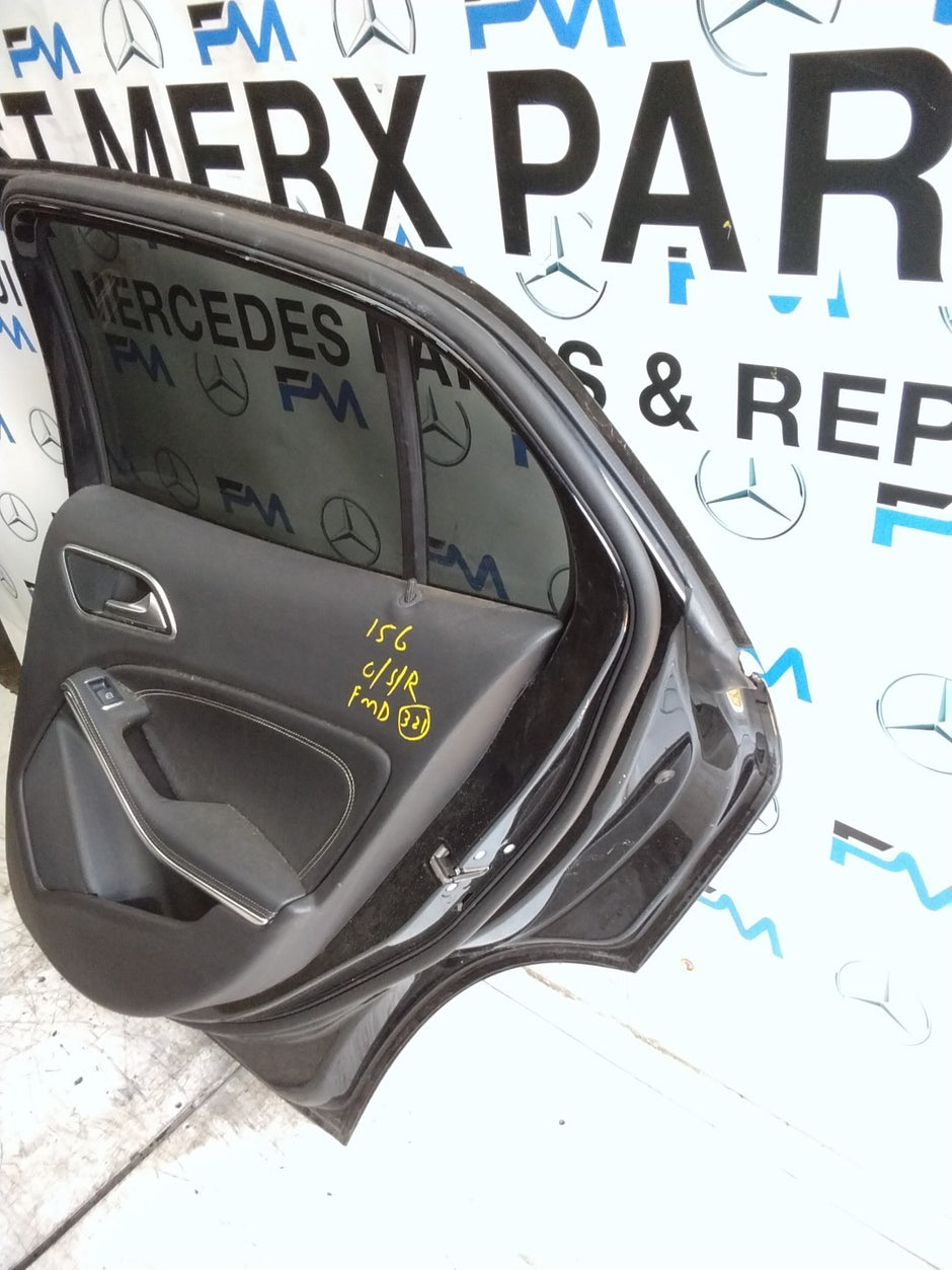 MERCEDES BENZ GLA X156 DRIVER REAR DOOR OSR BLACK 2014-19 COMPLETE FMD321