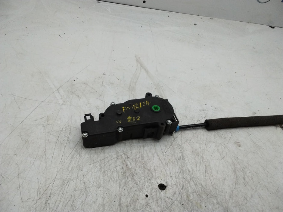 MERCEDES MERCEDES E-CLASS W212 REAR TAILGATE LOCK ACTUATOR  A2047500060 FMR124