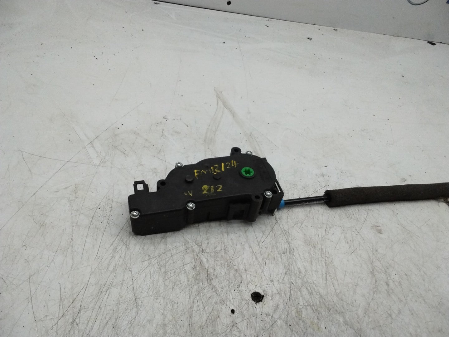 MERCEDES MERCEDES E-CLASS W212 REAR TAILGATE LOCK ACTUATOR  A2047500060 FMR124