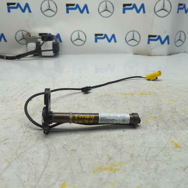 MERCEDES A CLASS W177 BONNET PEDESTRIAN ACTUATOR A1779062301 2017 FM001436