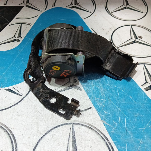 MERCEDES BENZ E CLASS W213 SALOON 2016-2021 REAR CENTRE SEAT BELT A2138601385