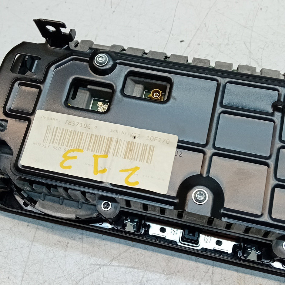 MERCEDES E-CLASS W213 SPEEDOMETER INSTRUMENT CLUSTER 2016 A2139009406 FM001223