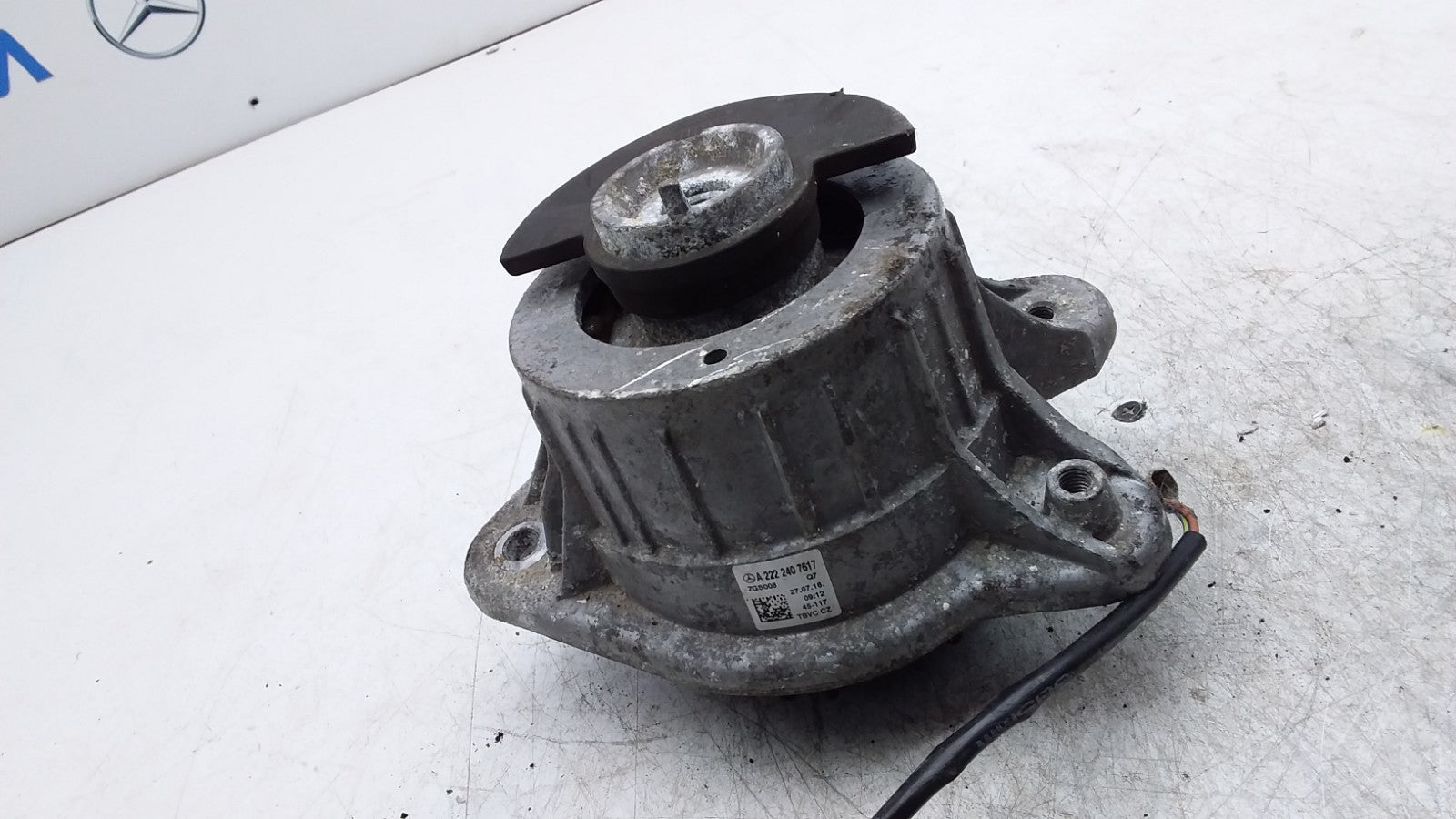 MERCEDES BENZ S-CLS W222 RIGHT ENGINE MOUNT A2222407617 FMR459