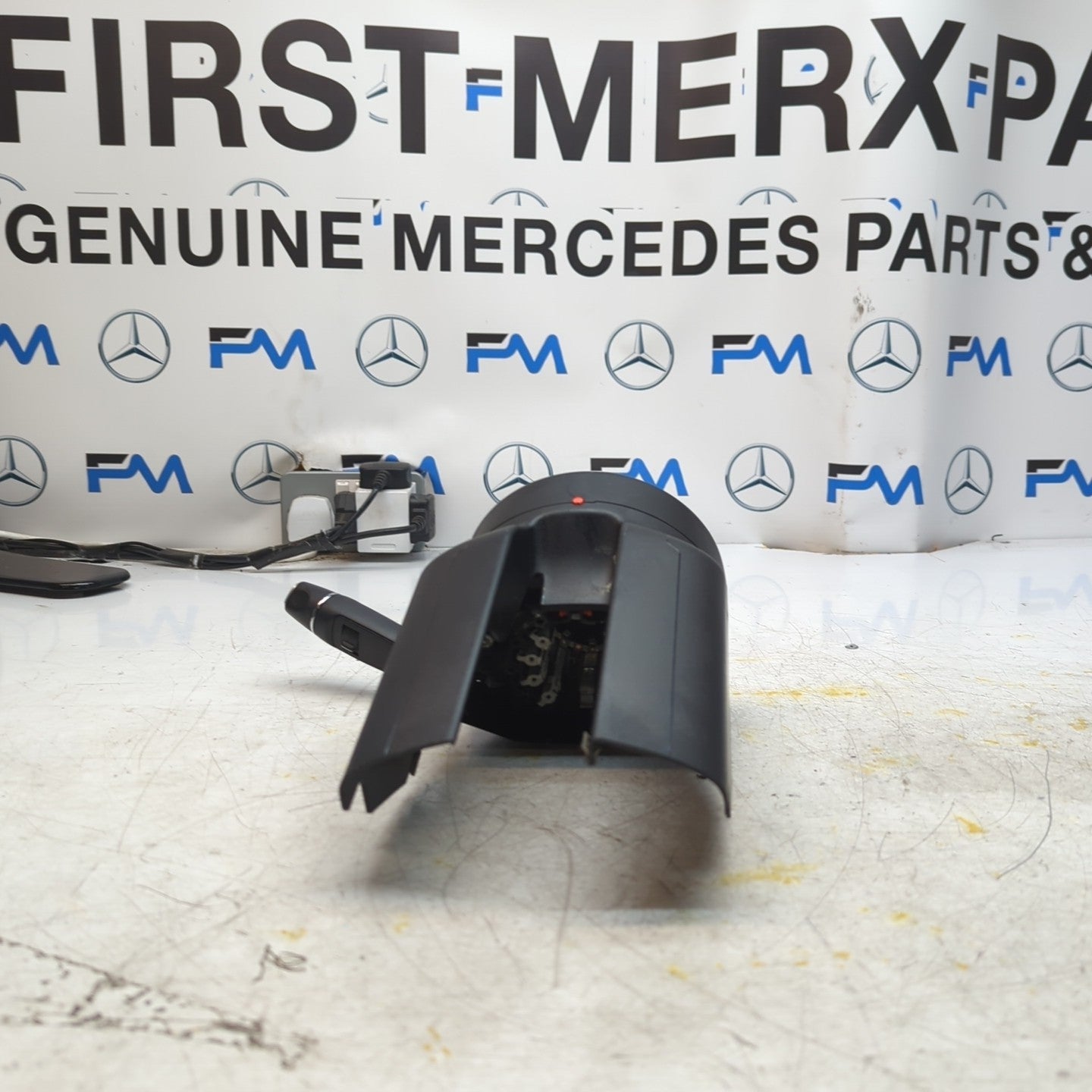 MERCEDES B-CLASS W246 INDICATOR/WIPER GEAR SELECT + SQUIB  A2469005506 FM001361