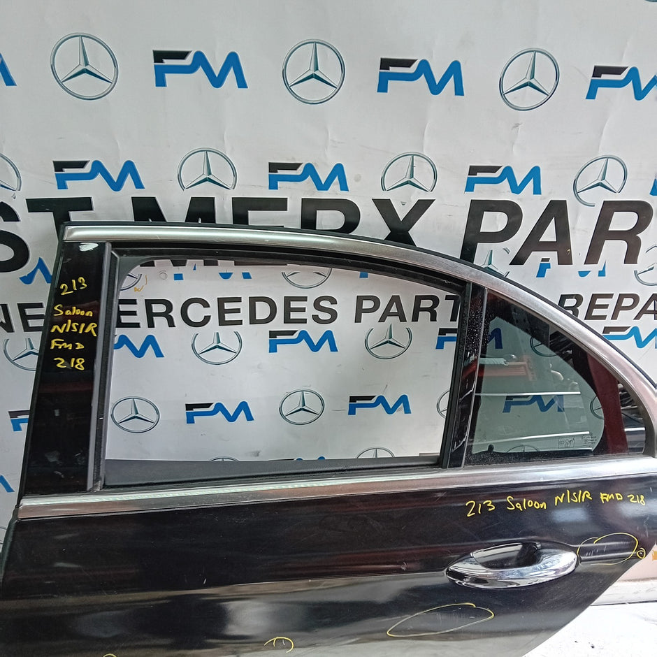 MERCEDES E-CLASS W213 SLN PASSENGER REAR DOOR NSR BLACK 2016 ON COMPLETE FMD218