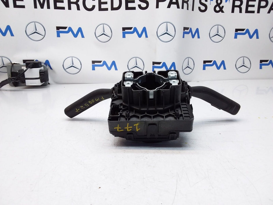 Mercedes  A-CLASS W177 INDICATOR/WIPER GEAR SELECT + SQUIB 10139371 2019 FM00527