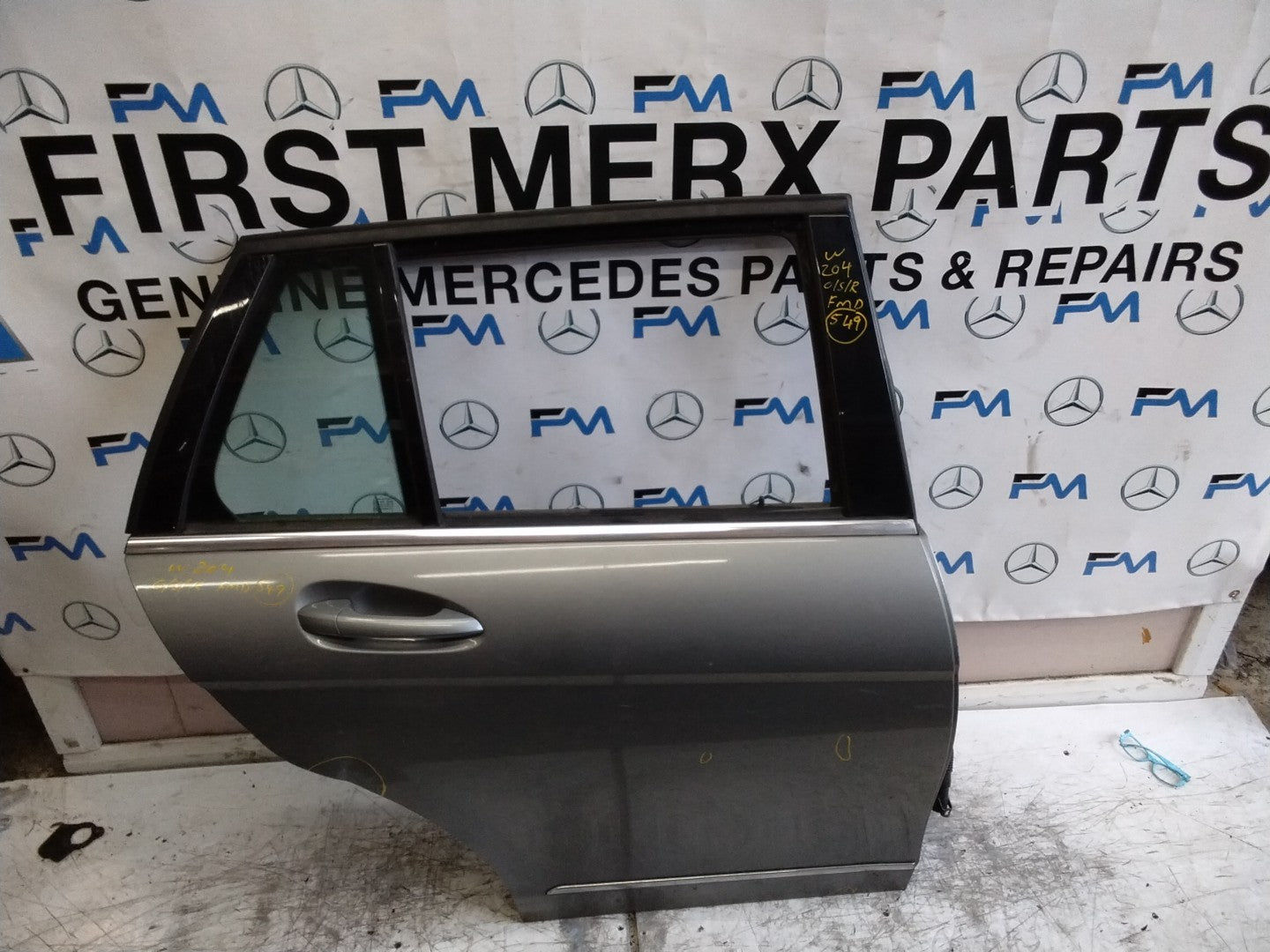 MERCEDES C-CLASS S204 EST DRIVER REAR DOOR OSR GREY 2008-14 FMD549
