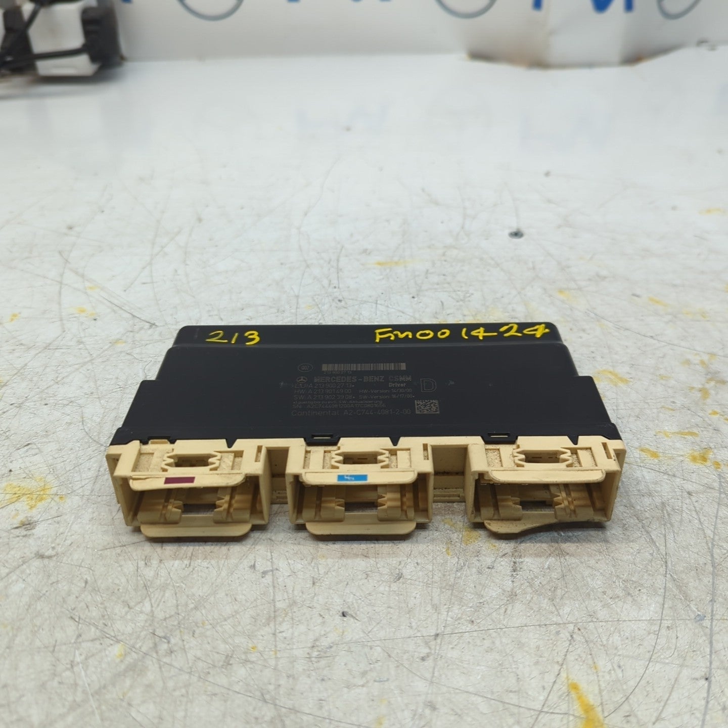 MERCEDES E CLASS W213 FRONT RIGHT SEAT CONTROL MODULE A2139002713 FM001424