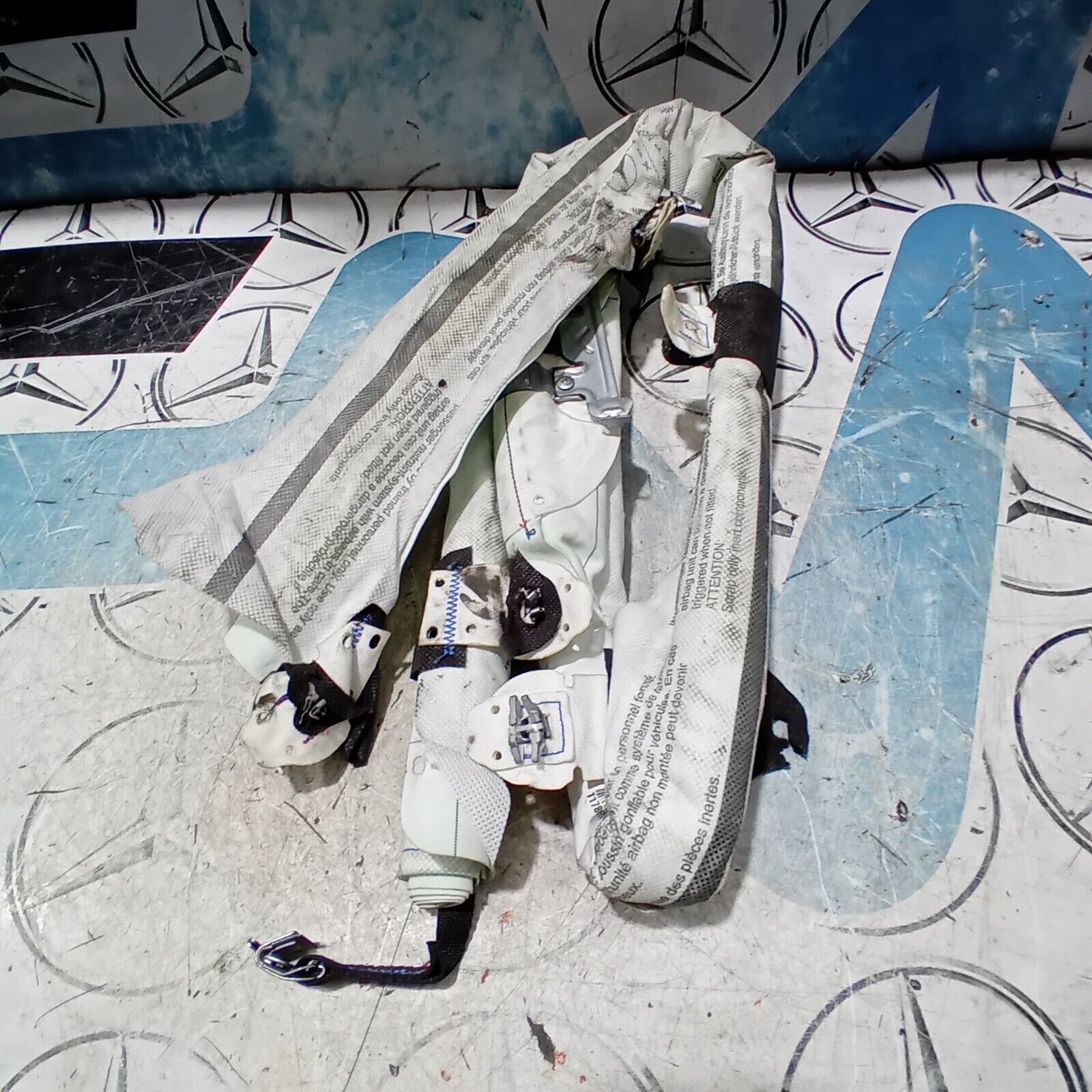 MERCEDES CLA CURTAIN AIBAG ROOF LEFT PASSENG SIDE MK19 (24) 2013-2019 1178601102