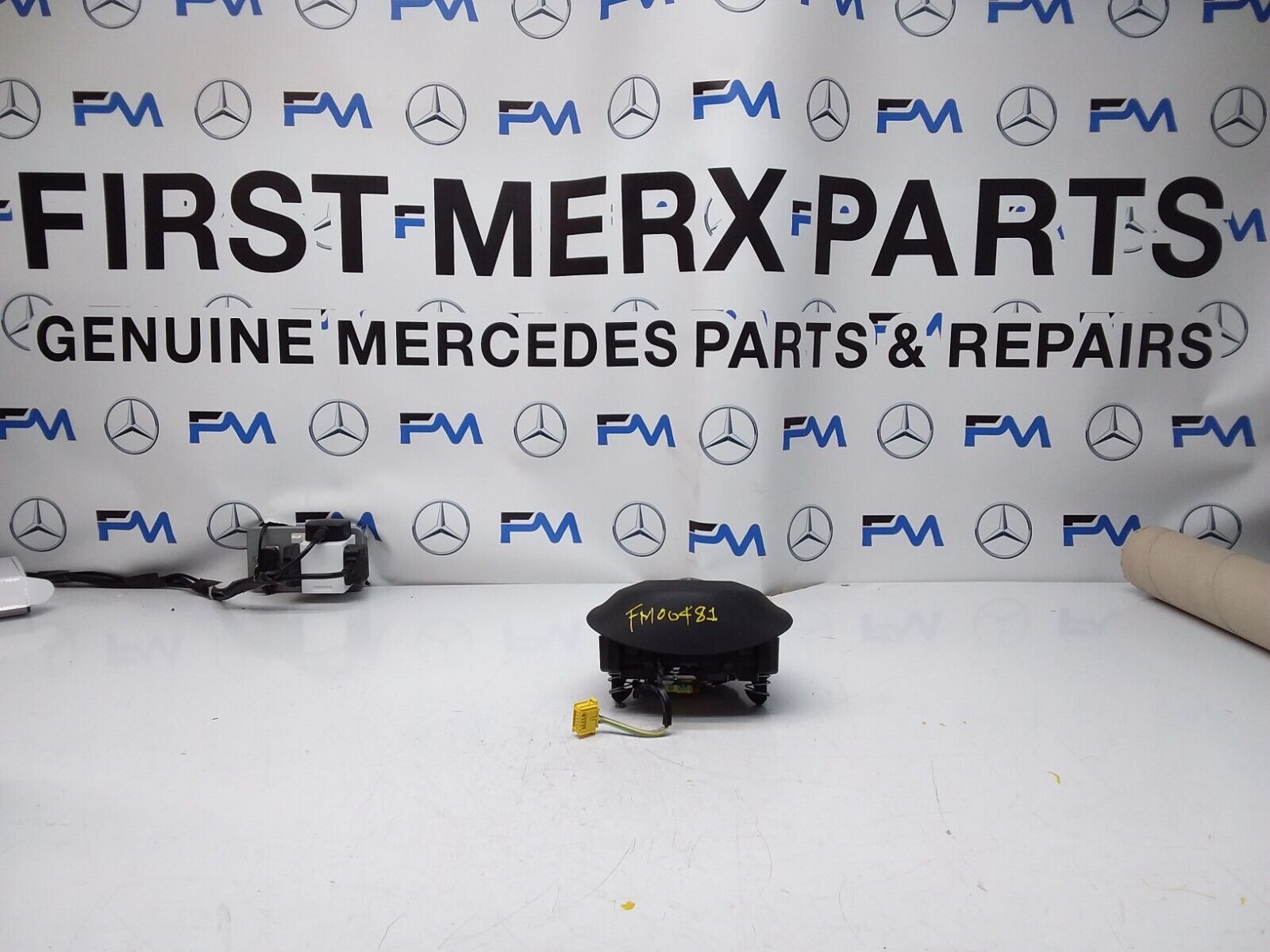 MERCEDES C-CLASS W205 STEERING WHEEL AIRBAG 308998798162-AE FM00481