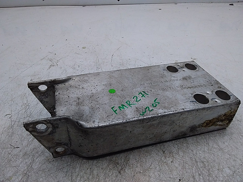 MERCEDES C-CLASS W205 BUMPER REINFORCEMENT BRACKET RIGHT SIDE A2056200495 FMR271
