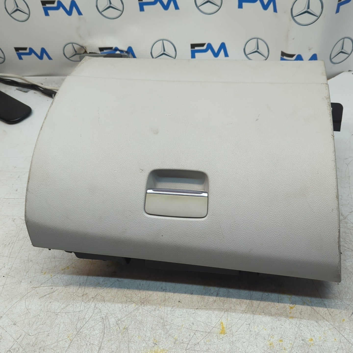 MERCEDES B-CLASS W246 DASHBOARD GLOVEBOX 2012 FM001437