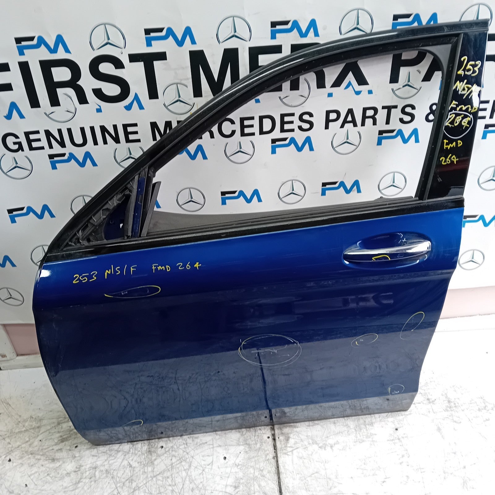 MERCEDES BENZ GLC X253 PASSENGER FRONT DOOR NSF BLUE 2016 ON COMPLETE FMD264
