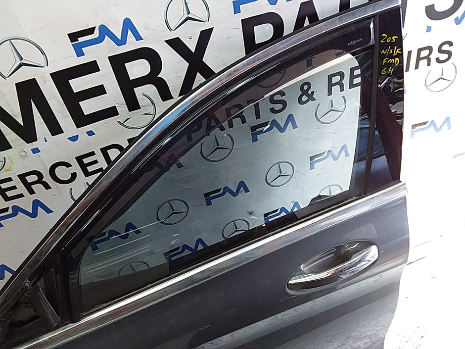 MERCEDES C-CLS W205  SLN PASSENGER FRONT DOOR NSF GREY 2014 ONWARDS  FMD611