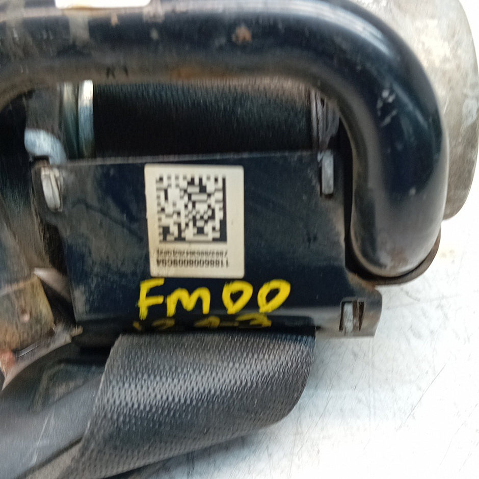 MERCEDES CLA W118 REAR DRIVER/PASSENGER SEAT BELT BLACK A1188600800 FM001243