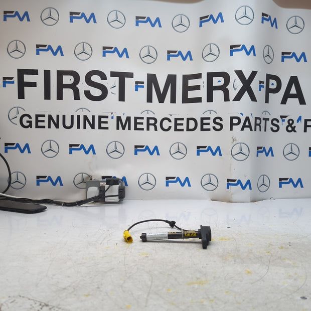 MERCEDES E CLASS W213 BONNET PEDESTRIAN ACTUATOR A2139062201 2016 FM001428