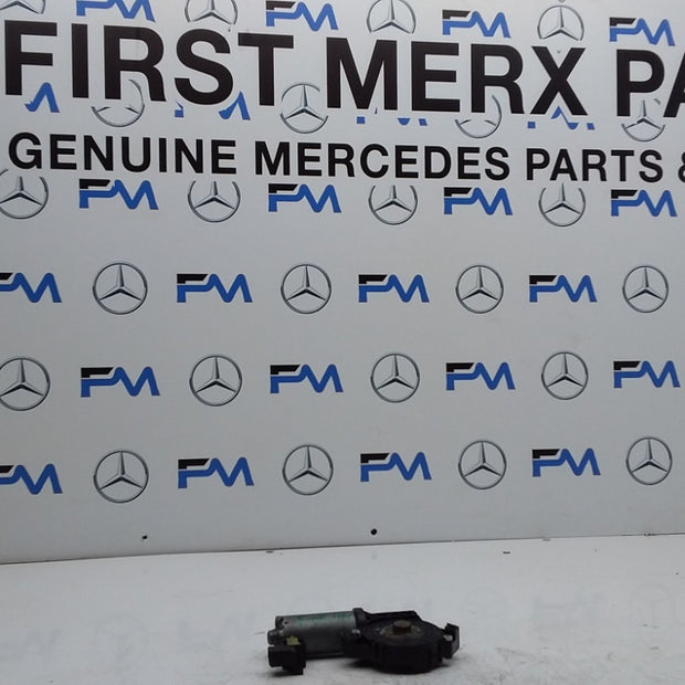 MERCEDES BENZ  CLA C117  MERCEDES CLA SUNROOF ACTUATOR  604836510 FMR460