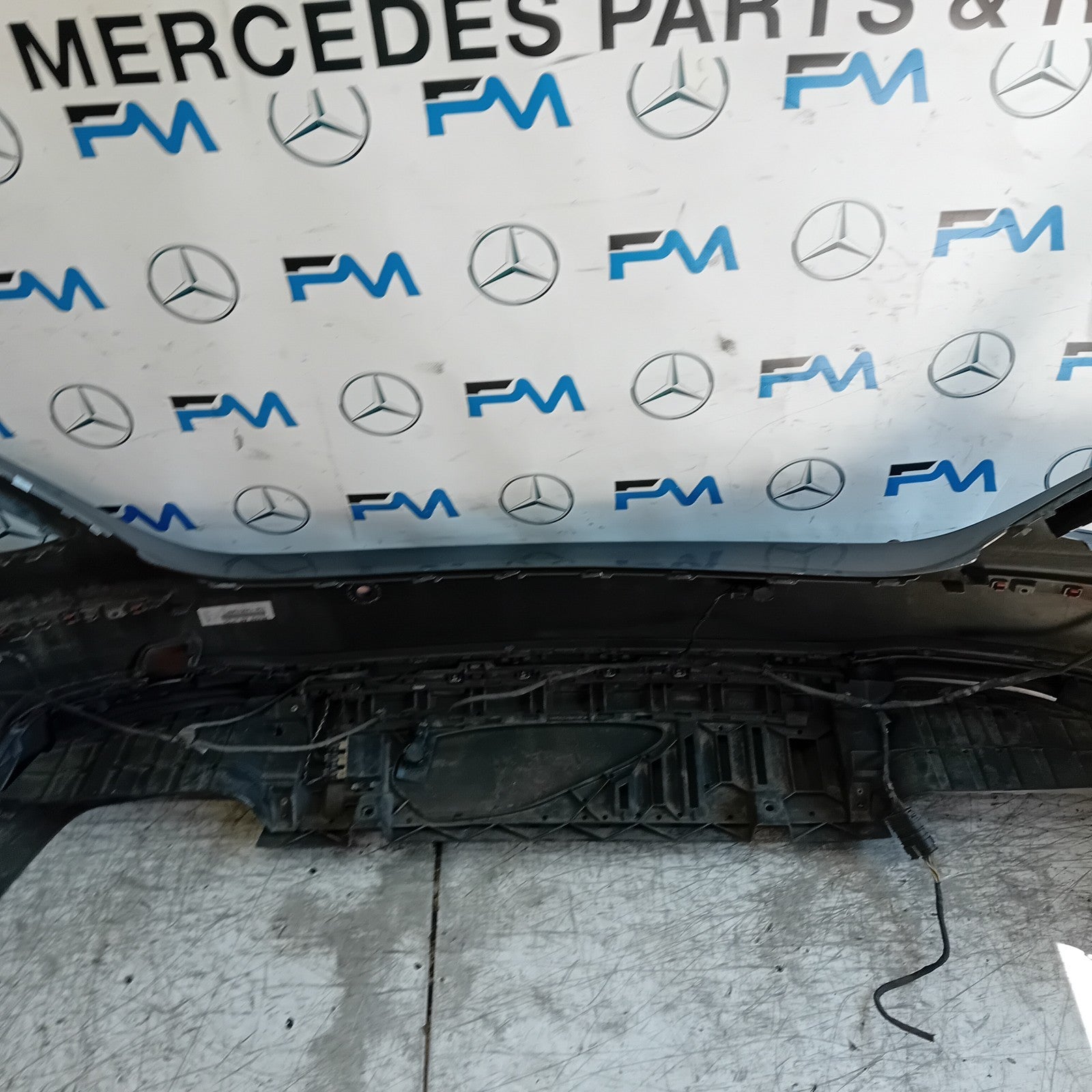MERCEDES BENZ E-CLASS W213 SLN REAR BUMPER A2138850001 2018 GREY COMPLETE FMX159