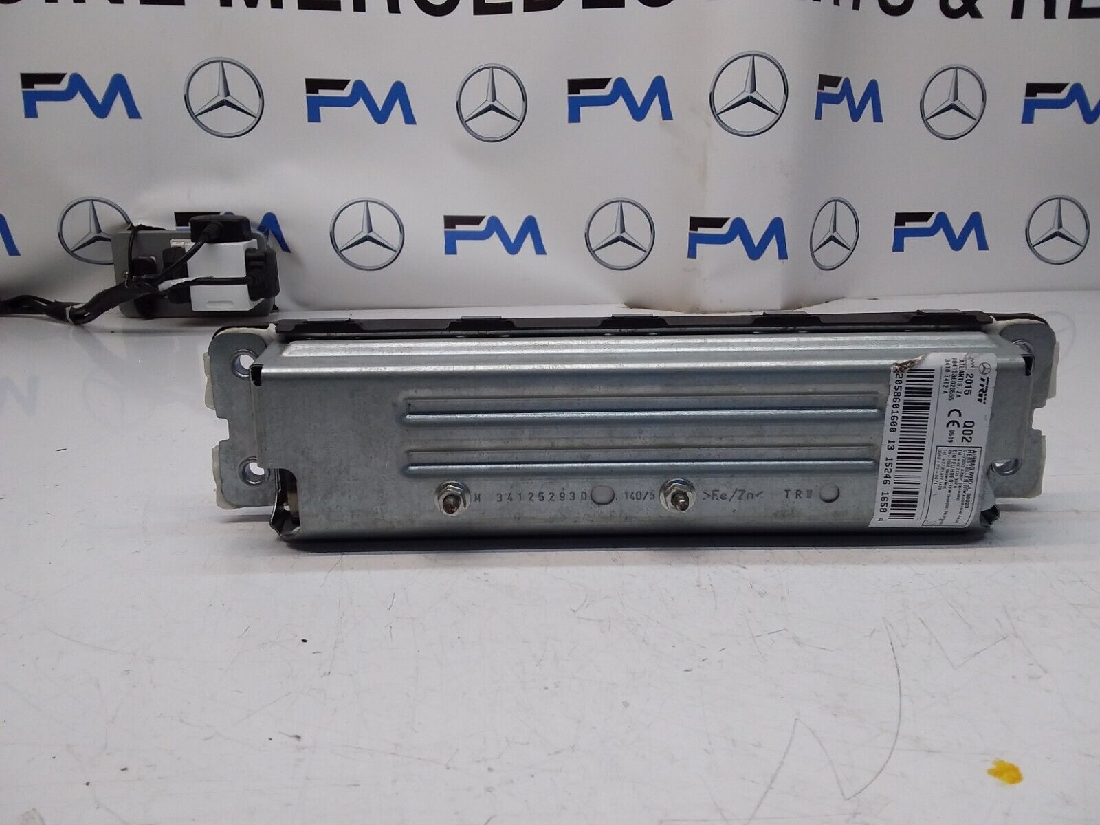 2015 MERCEDES BENZ C-CLASS W205 DRIVER SIDE KNEE AIRBAG A2058601600 FM00334