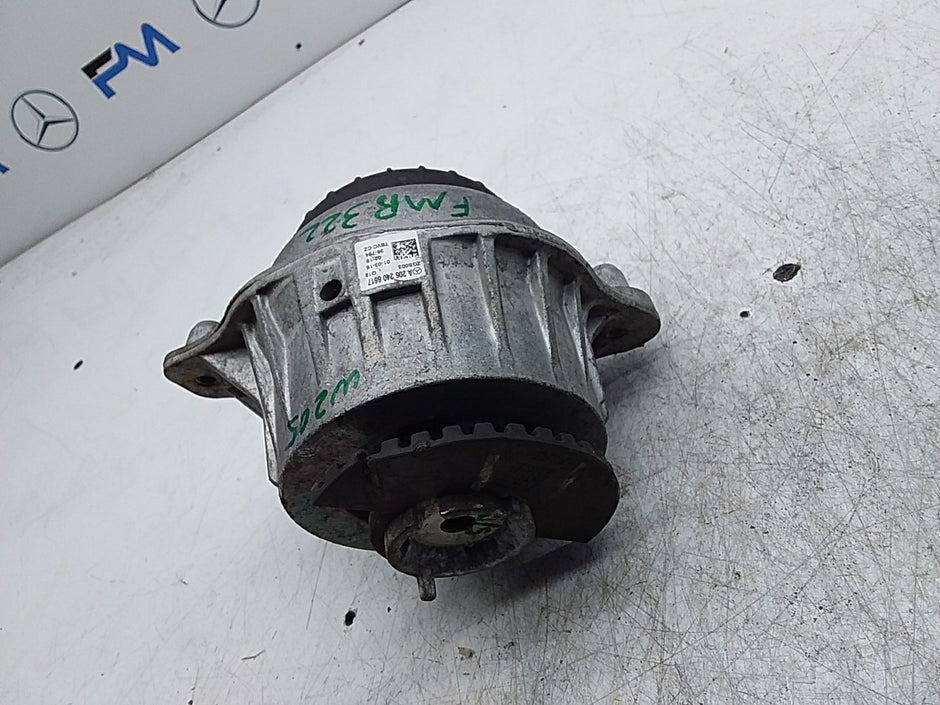 MERCEDES BENZ  C-CLASS W205  ENGINE MOUNT LEFT NS A2052406617 FMR322