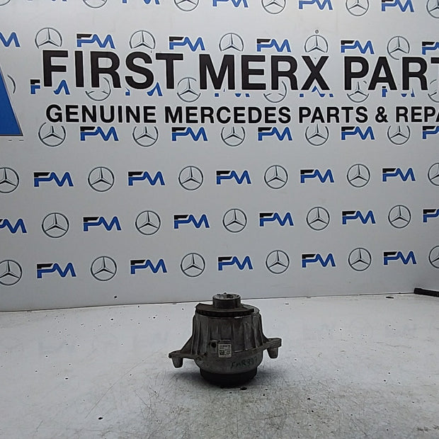 MERCEDES BENZ C-CLASS W205  ENGINE MOUNT RIGHT OS A2052407700 FMR337