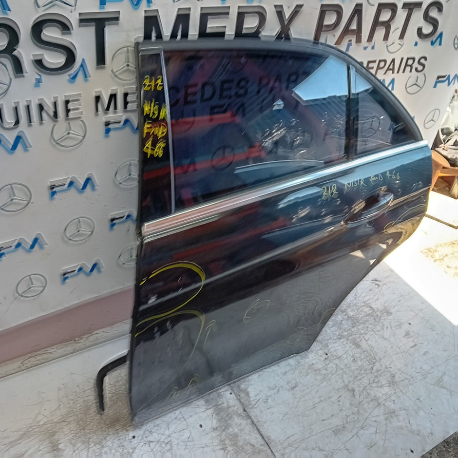 MERCEDES E-CLASS W212 PASSENGER REAR DOOR NSR BLACK 2014 COMPLETE FMD466