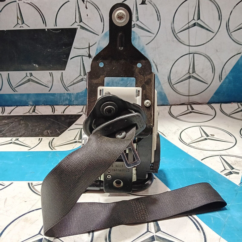 MERCEDES BENZ C CLASS W204 COUPE NEARSIDE FRONT (N.S.F) A2048601985