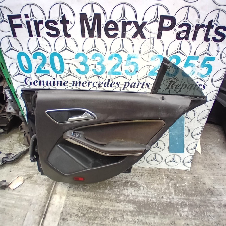 MERCEDES BENZ  CLA  W117  DRIVER SIDE REAR DOOR ( OFF SIDE REAR )