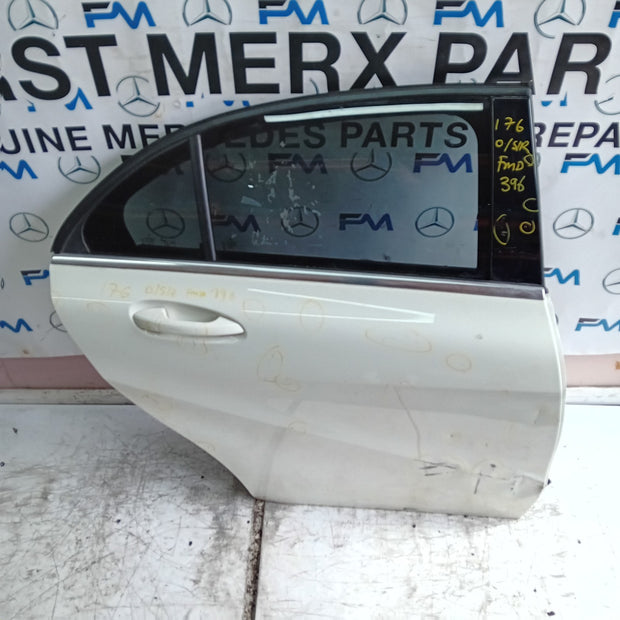 MEECEDS A-CLASS W176 DRIVER REAR DOOR OSR WHITE 2012-18 COMPLETE FMD396