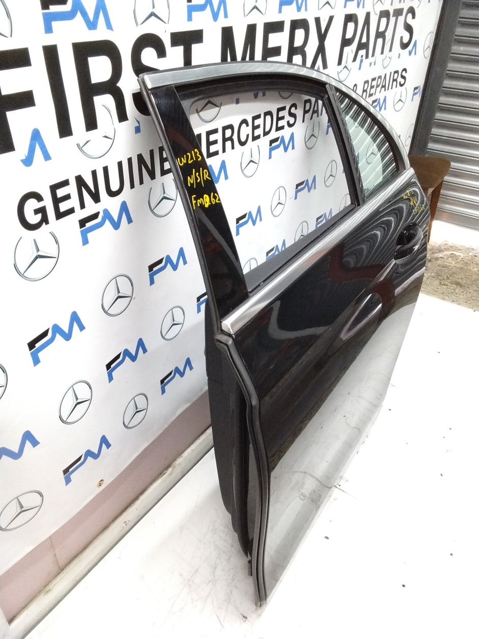 MERCEDES BENZ  E-CLASS W213 PASSENGER SIDE REAR DOOR N/S/R COMPLETE BLACK FMD62